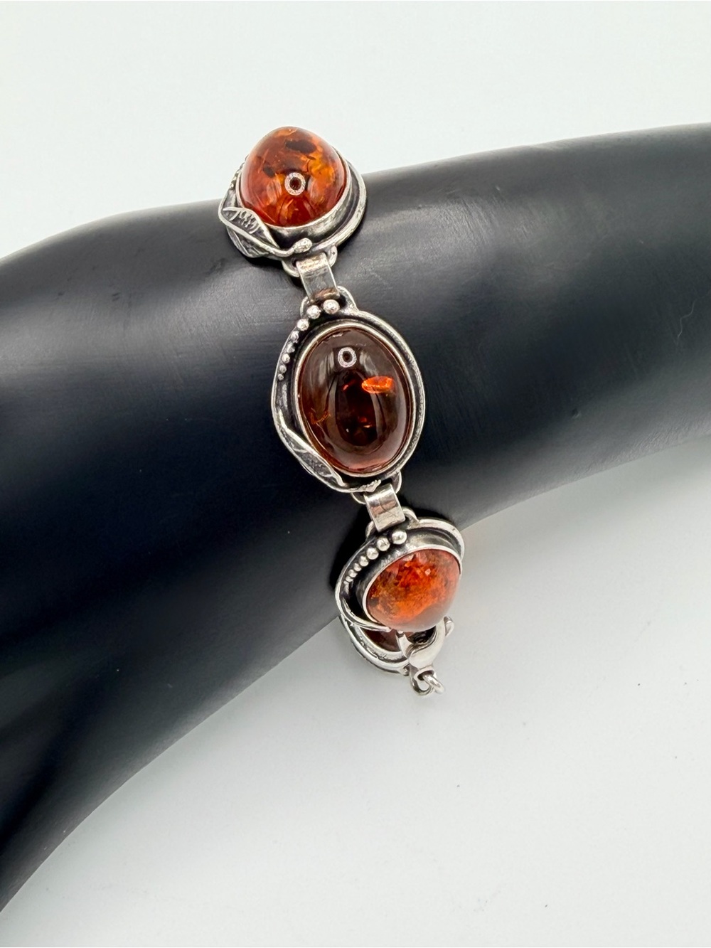 Vintage Oxidized Sterling Silver Leaf Pattern w/Oval Amber Cabochons Bracelet - Picture 3 of 16